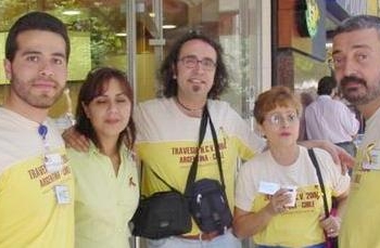 Gerardo (de México) , Carola (de Chile) , Xavi (de Barcelona) , Nancy (de Panamá) y Eduardo (de Argentina)