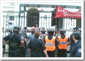 hiv-sida-policia-represion-la-plata-ministerio-salud-vih