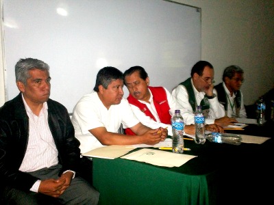 salud-en-el-Estado-Arturo-Navarrete-y-el-delegado-del-IMSS-Veracruz-Sur-Jon-Rementeria