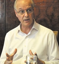 gollian-ministro-de-salud-argentina-medicamentos
