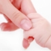 mano y bebe