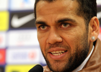 dani alves hepatitis