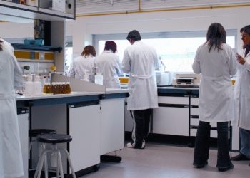 investigadores-fibrosis.jpg