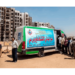 Una furgoneta móvil realiza pruebas de hepatitis C en Egipto. Imagen: Khaled Desouki / AFP / Getty Images