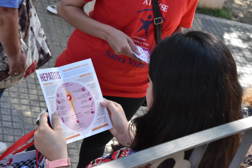 Campaña de Información sobre hepatitis virales de Fundación HCV Sin Fronteras en Santiago del Estero- Argentina